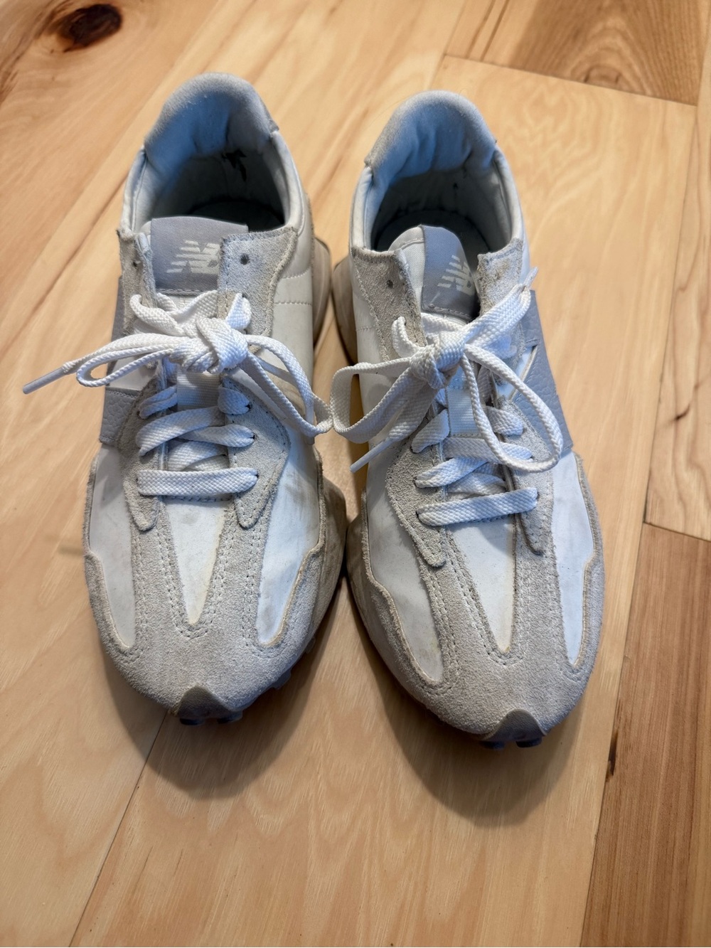 Women’s New Balance 327